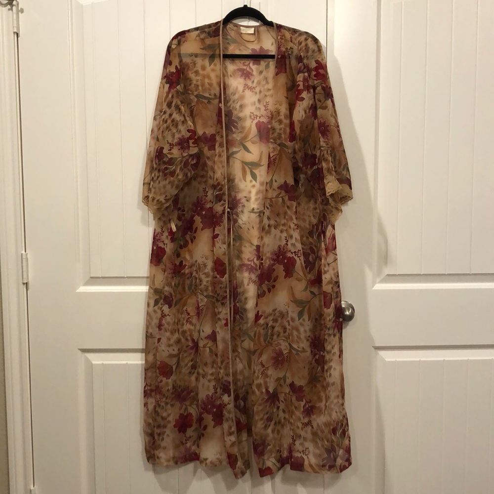 Sheer Robe 👘 Swim Cover Up